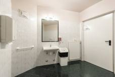 Bar Restaurant Pizzeria Kesslwirt - Barrierefreie Toilette